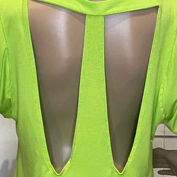Trina Turk Recreation Workout Athletic Shirt Top with Back Cutouts Sz Small EUC - Picture 4 of 5